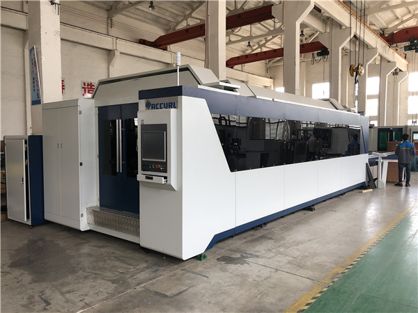 2000w cnc metallfaserlaserschneidmaschine aus china für edelstahl